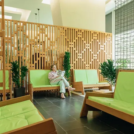 Vesna Hotel Truskavets