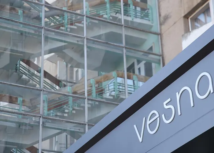 Vesna Hotel 3*